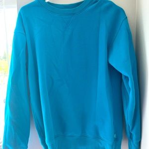 Full sleeves thick blue long sleeves tee in size medium